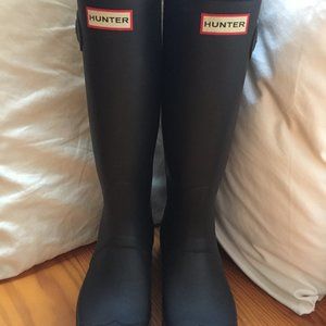 Hunter tall rain boots black size 7